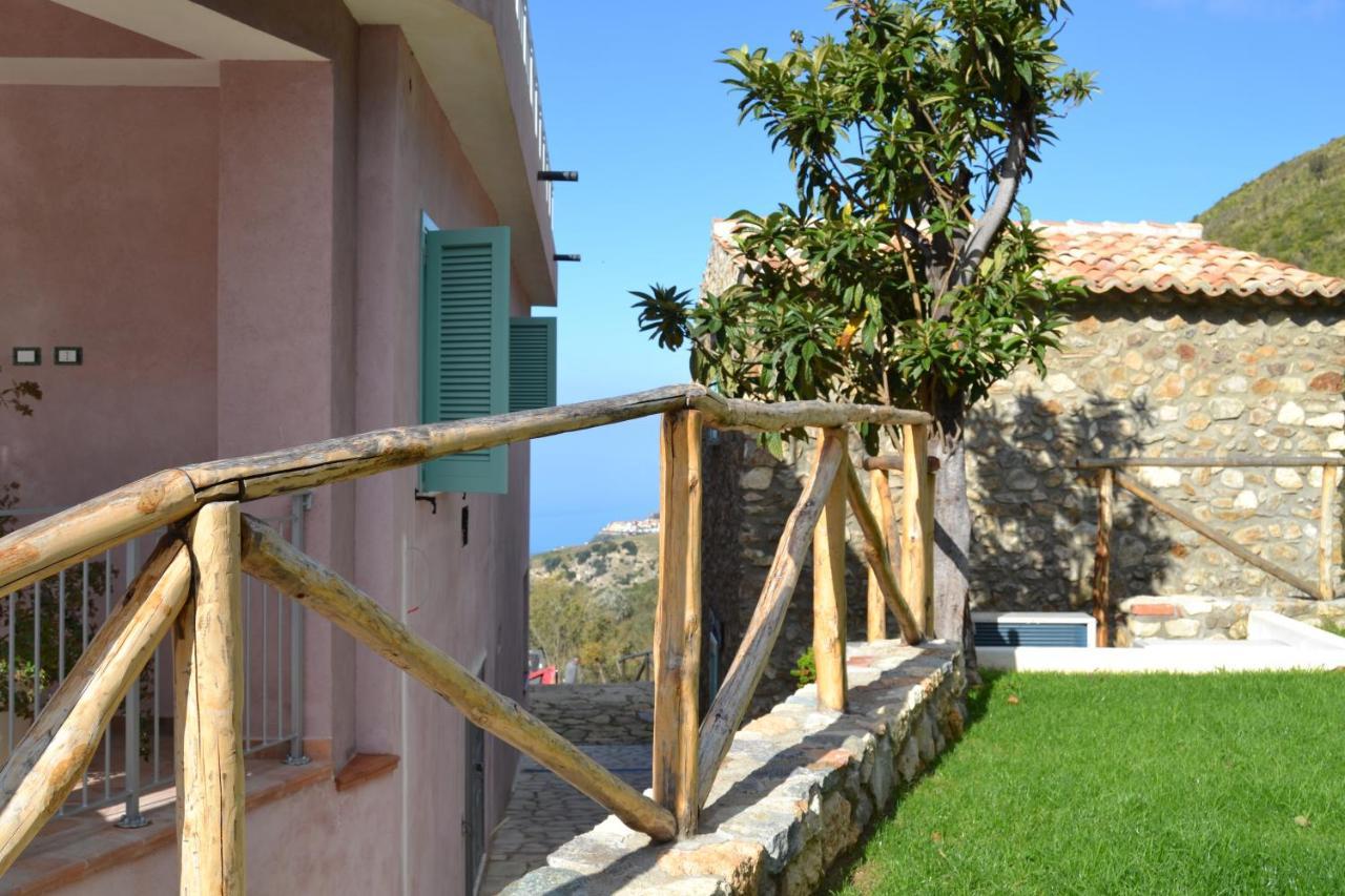 Borgo Rosso Di Sera Resort San Lucido Exterior foto